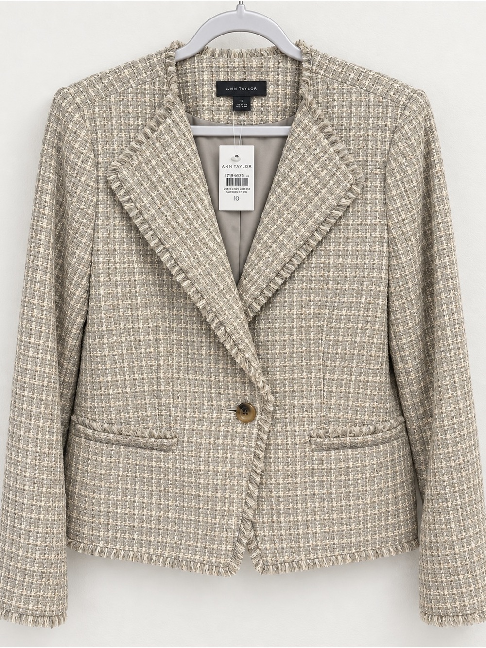 NWT Ann Taylor Tweed Fringe Blazer Size 10 Beige Cream Career Jacket